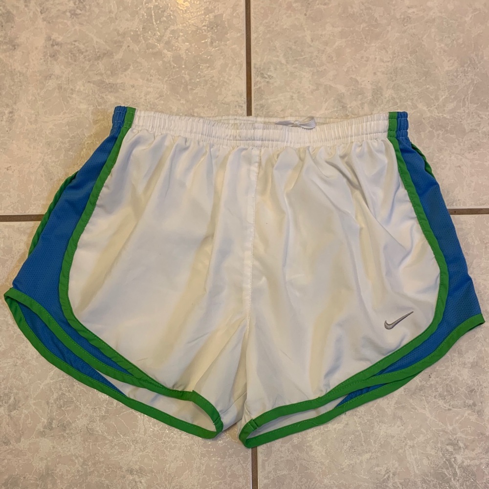 Like New - Nike Tempo Shorts - White - M